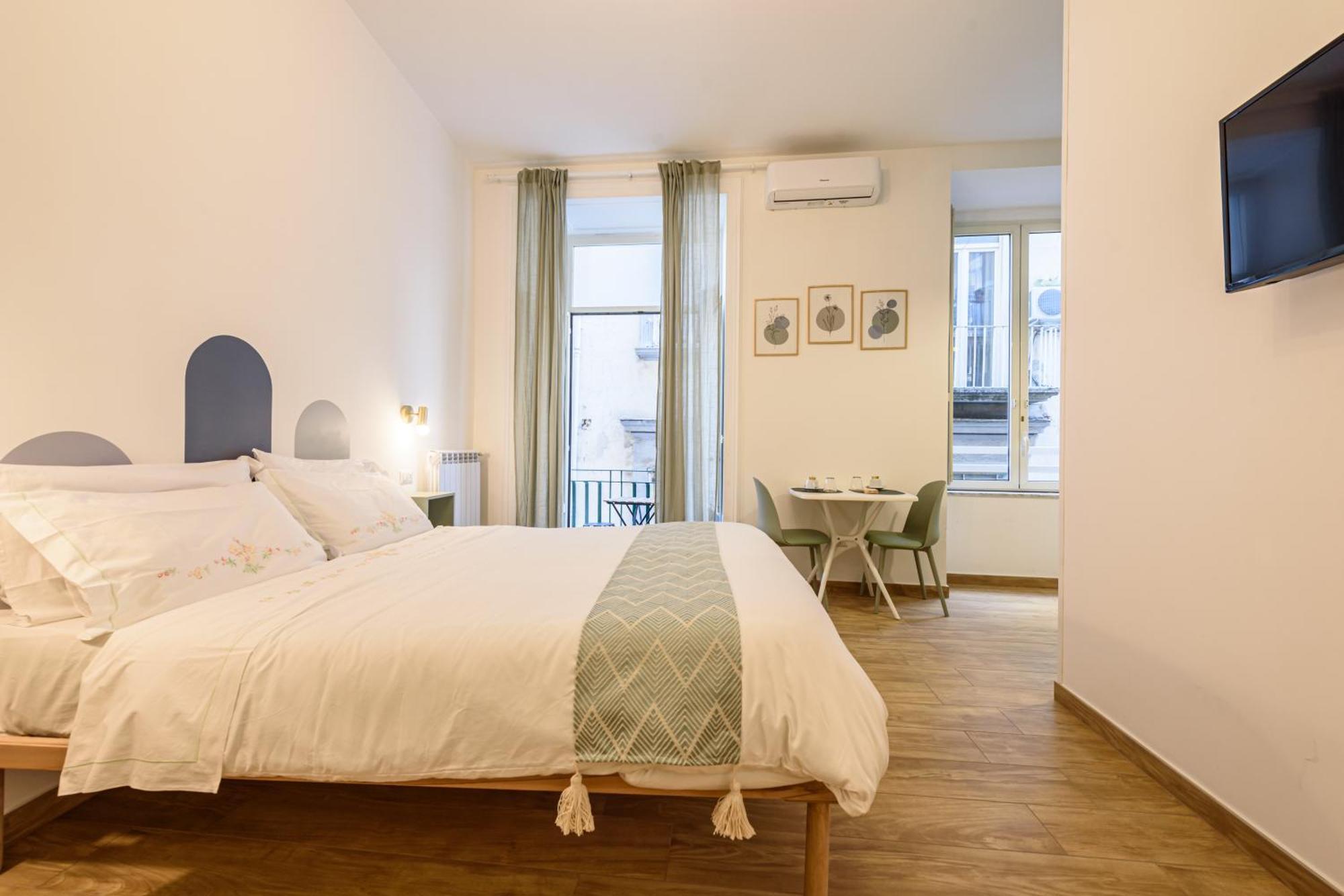 Ecosuite Spaccanapoli * Naples