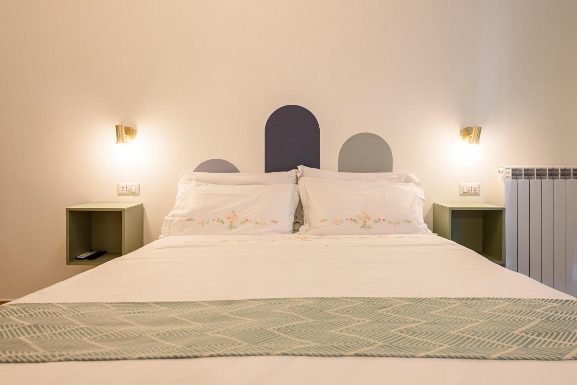 Ecosuite Spaccanapoli * Naples